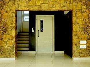 Eden Suites Bangalore Exteriör bild